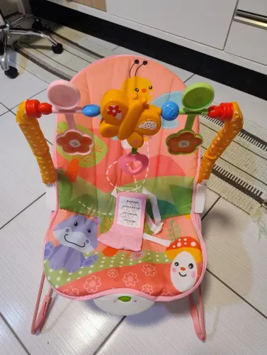 Cadeirinha de balanço