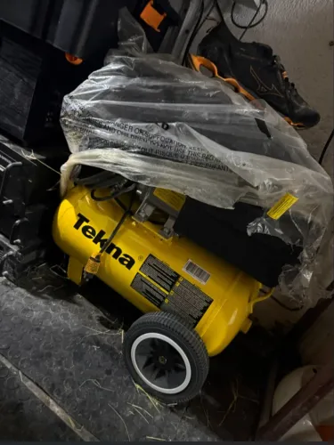 Compressor De Ar Elétrico Portátil Tekna Cp8525 24l 2,5hp