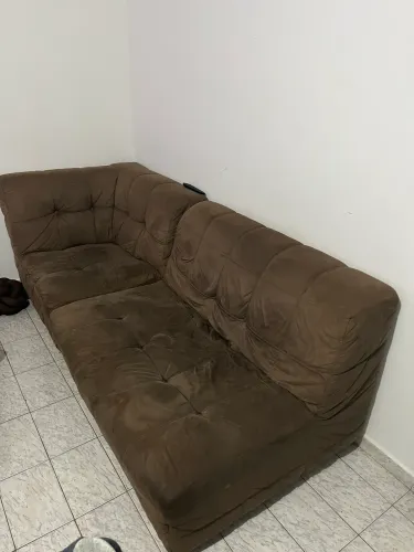 Sofá com duas partes 