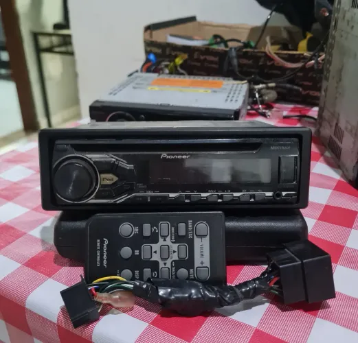 Toca cd pioneer Bluetooth e saída subwofer mixtrax FAÇO ENTREGAS 