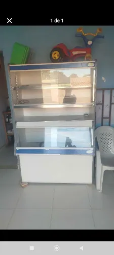Vendo  repositor de pão ou troco balcão refrigerado 