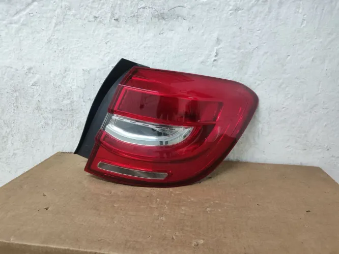 Lanterna Sandero usada original 2019 