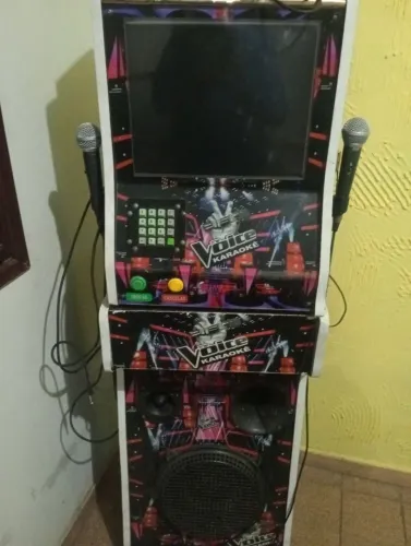 Aluguel de karaokê e máquina de música para sua festa