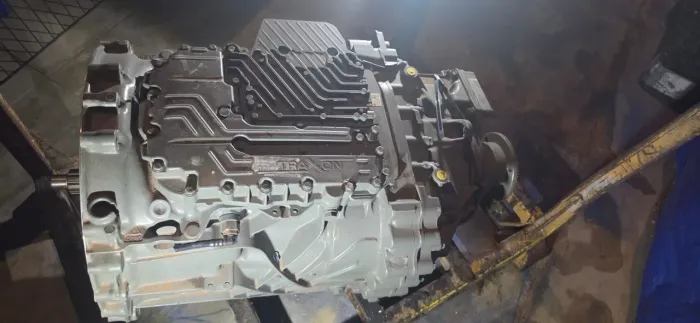 Caixa câmbio ZF TRAXON
