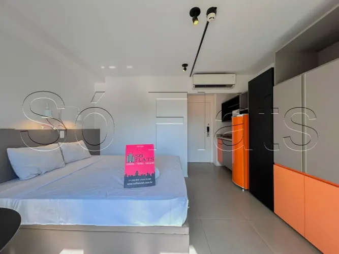 Apto tipo Studio, Próximo a Faria Lima, Av. Sto. Amaro, Faculdade Anhembi/Morumbi.