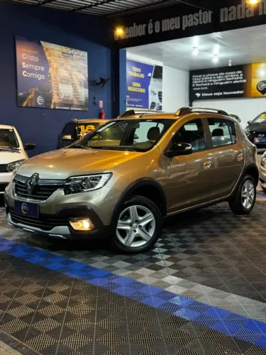 Renault Stepway Zen Flex 1.6 16V Mec. 2024