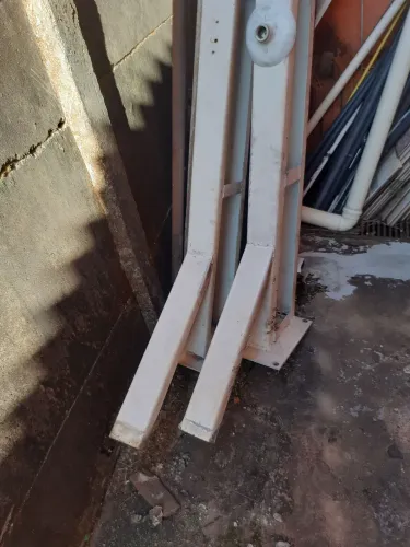 Suporte tesoura de aço