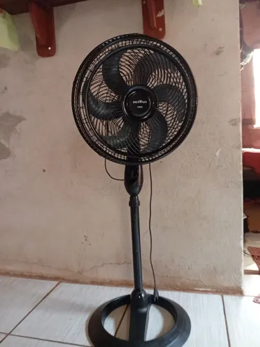 Vendo esse ventilador Britânia turbo tamanho 40