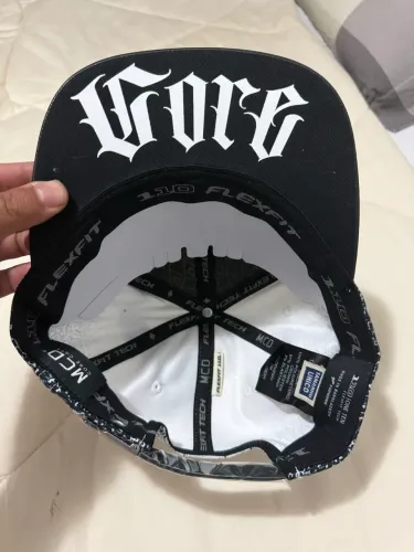 3 bonés fitão novos. ?Leia o anúncio?