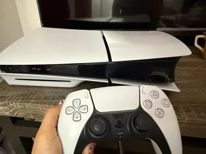 pS5