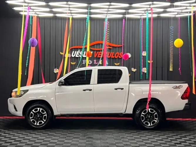 Toyota Hilux CD 4X4 2.8 Diesel Mec. 2020