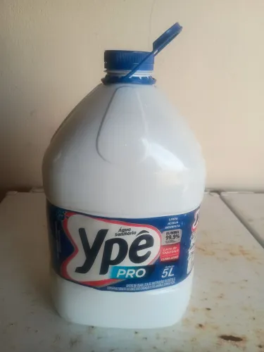 Água sanitária Ypê 5 Litros