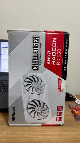 Placa de Vídeo ASRock AMD Radeon RX 6600 Challenger 8GB