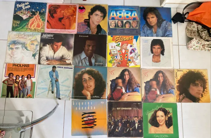 Vinil