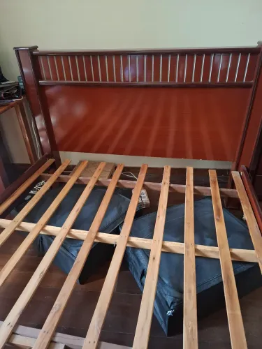 Vendo cama de casal