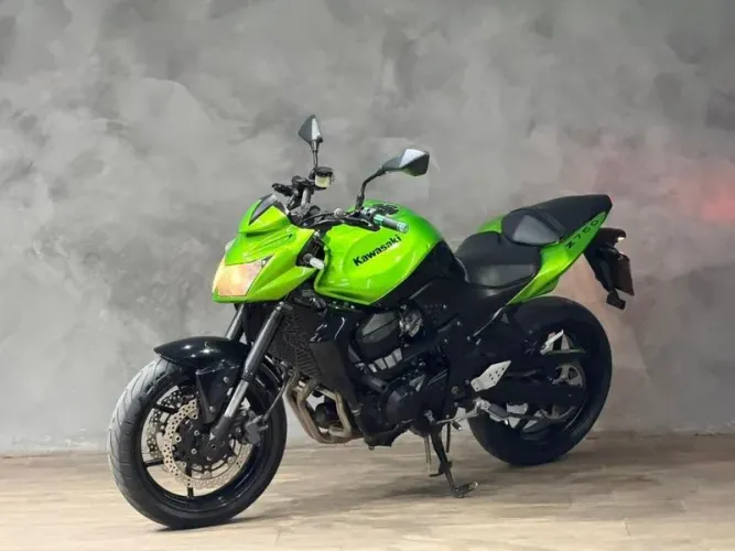 KAWASAKI Z 750 2012