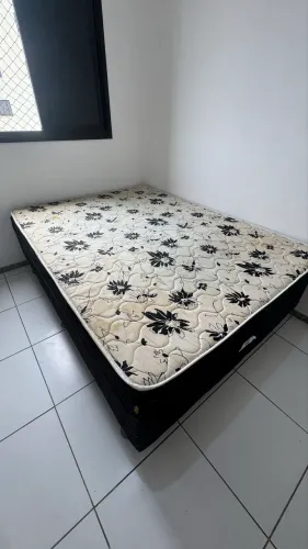 Cama box casal