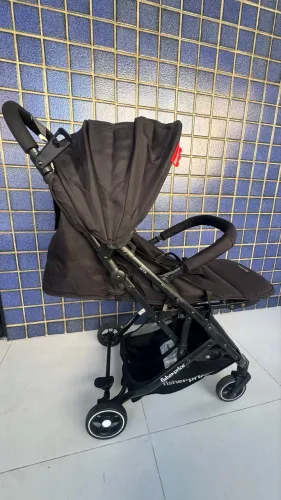 Carrinho de Bebê compacto Fisher Price