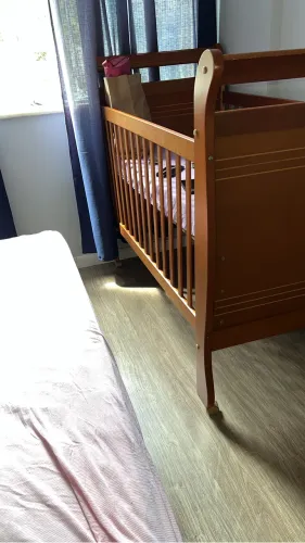 Berço com colchão