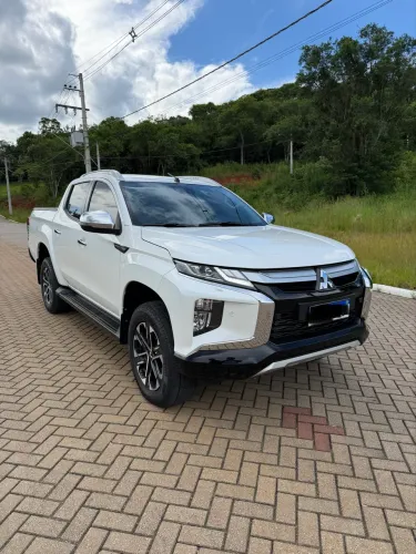 Mitsubishi L200 Triton Sport HPE-S 2.4 CD Dies. AUT 2025