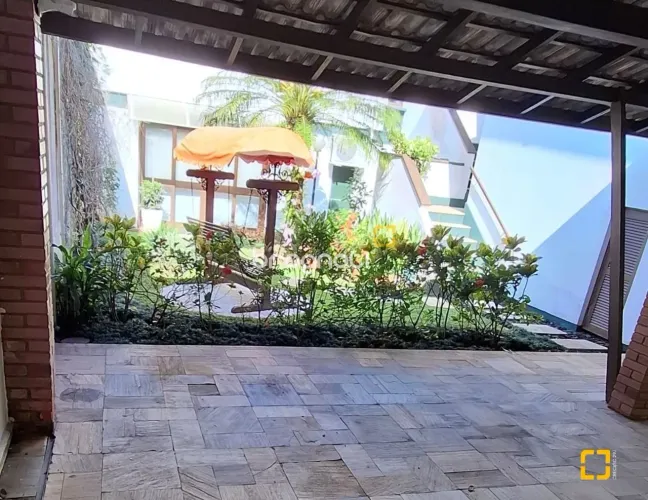 Casa com 4 dormitórios em Itaguaçu, Florianópolis