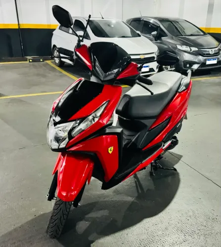 Honda Elite 125cc | Scuderia (Ferrari) | 2026 | (Exclusiva) | C/ (Carplay+DRL)