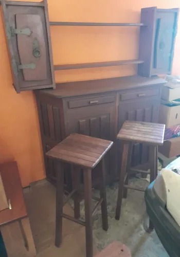 Barzinho Antigo em Mogno com 2 Banquetas Vintage  - Entrego em Jundiaí