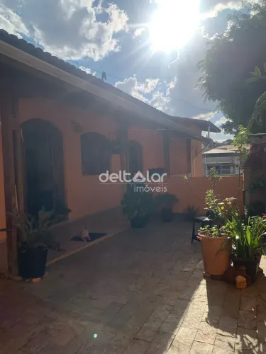 Casa 3 quartos (1 suíte), 4 vagas de garagem à venda, São João Batista (Venda Nova), Belo 