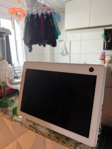 Echo show 10