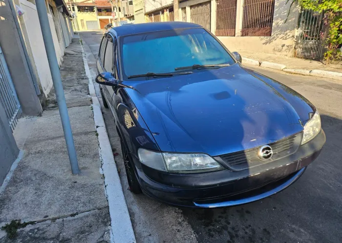 Chevrolet Vectra GL 2.2 / 2.0 MPFI 1998
