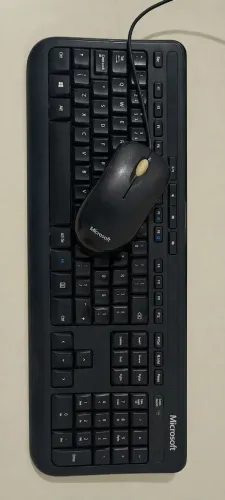 Kit Teclado e Mouse Microsoft Wired 600 USB - Perfeito Estado
