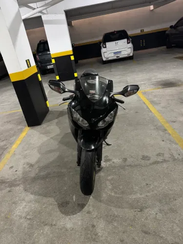 CBR 1000 FireBlade
