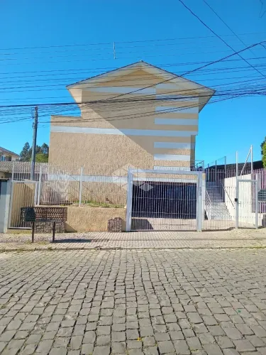 Sobrado Triplex 02 dormitórios no Cidade Nova