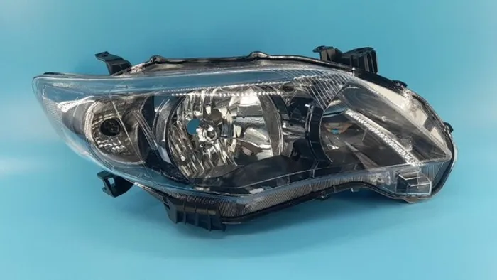 Farol Corolla Manual Sem Motor Ano:2012-2014  Marca: TYC