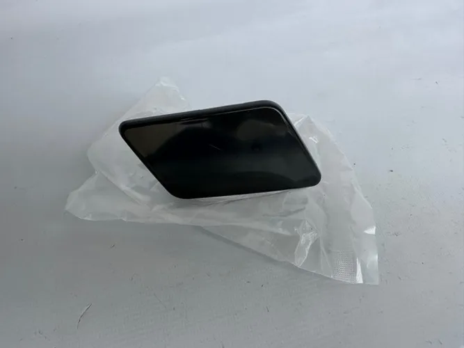 Tampa Esguicho Farol Direito Bmw X1 2010 2011 2012 2013 2014