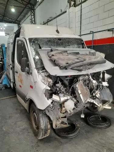 Sucata para retirada de peças - sprinter