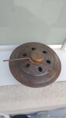 Queimador de incenso antigo