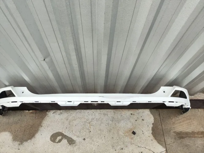 Parachoque traseiro RAV4 2016 2017 2018