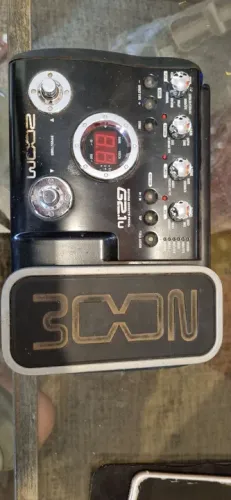 Pedal de Guitarra Zoom G2.1u