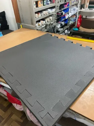 Tatame Eva luta 1x1 40 mm preto 