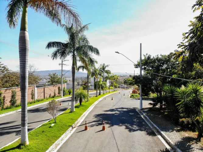 Vendo no Pampulha Tennis Lote com Financiamento Próprio infraestrutura e lazer completo