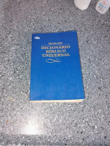 Dicionário Bíblico Universal