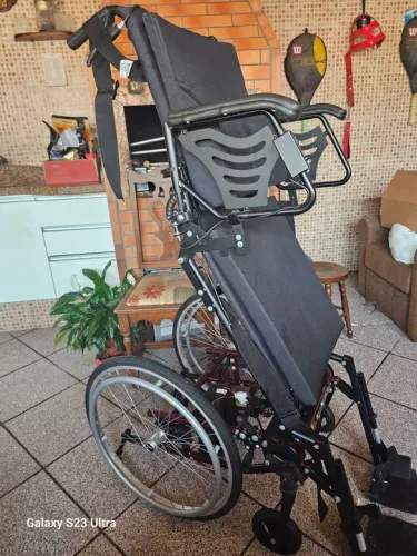 Cadeira de Rodas stundup Encosto Reclinável