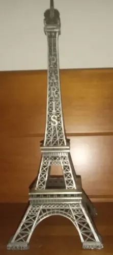 Torre Eiffel Decorativa em Metal