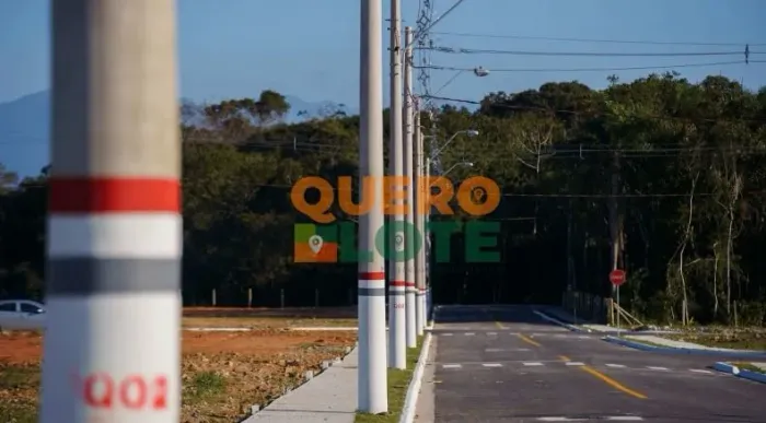 Oportunidade Única: Lote Residencial/Comercial em São José!