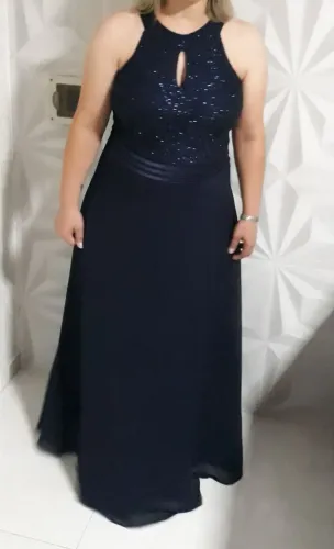 Vestido de festa azul marinho adulto.
