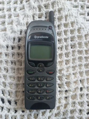 Celular Gradiente Vintage