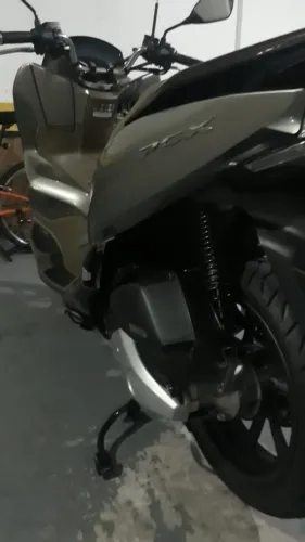 HONDA PCX DLX 2022