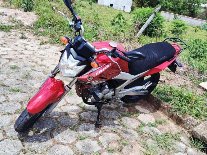 Vendo ou troco Yamaha Fazer 250
