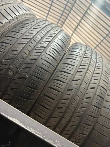 Pneu 185/60/15 Fastway 90 % de vida útil